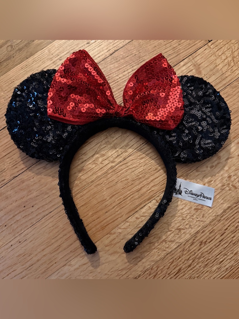 Disney park classic red bow Minnie Mouse sequin ears